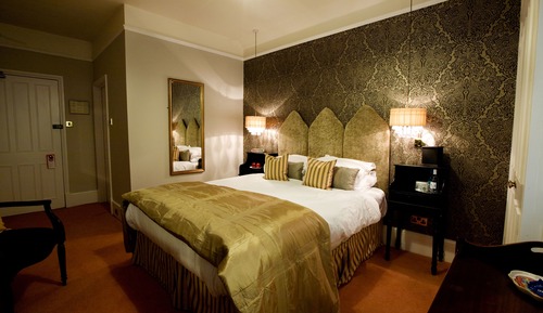 Classic Double Room