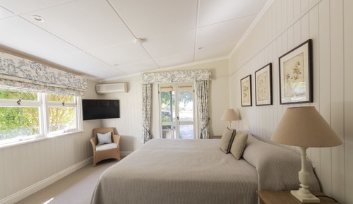 Accessible King Room