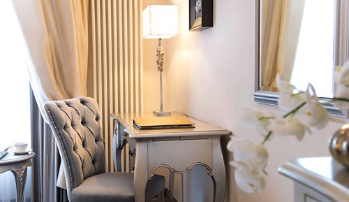 Classic Double Room