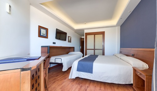 Triple Room, Sea View (Double + 1 foldaway bed - 2A+1C)