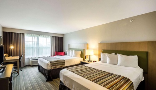 Room, 2 Queen Beds, Accessible, Non Smoking (Roll-in Shower)