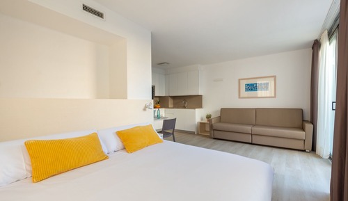 Superior Apartment, Terrace (1 - 2 pax)