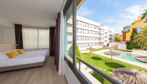 Superior Apartment, Pool View (1 - 2 pax)