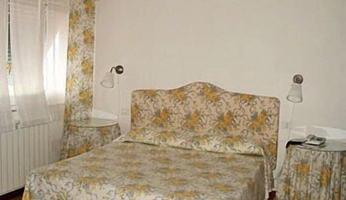 Basic Double or Twin Room