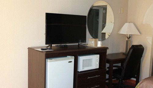 Standard Room, 1 King Bed