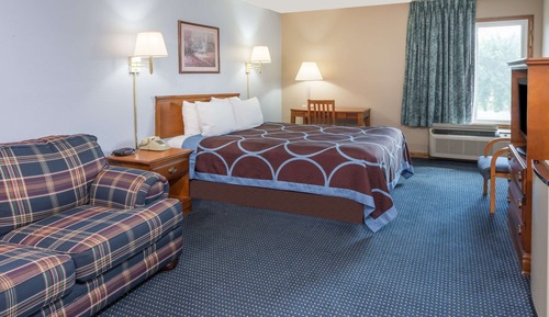 Standard Room, 1 Queen Bed