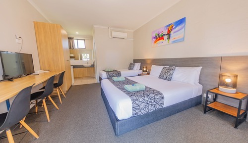 Queen Twin Room	