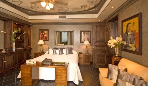 The 20s Suite at Zephyr Palace