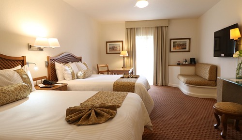 Grand Room, 2 Double Beds (Deluxe)