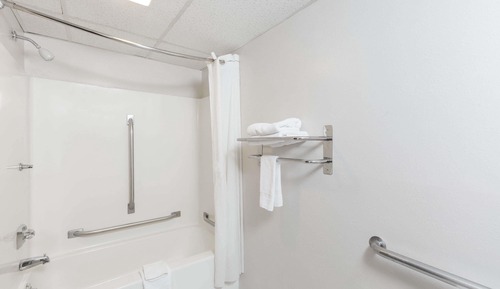 Room, 2 Queen Beds, Non Smoking (Pet-friendly)