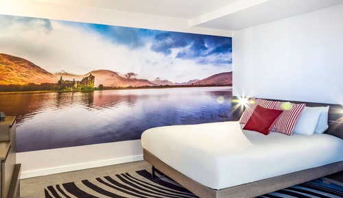 Executive Room, 1 Queen Bed with Sofa bed (Castle view)