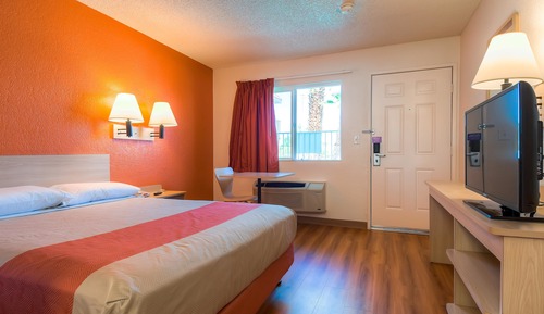 Deluxe Room, 1 Double Bed, Accessible, Non Smoking