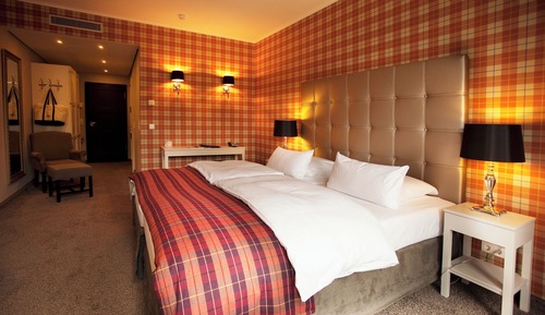 Luxuszimmer in der Waldresidenz
