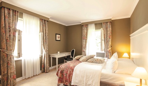 Double Room in Tower House Souterrain