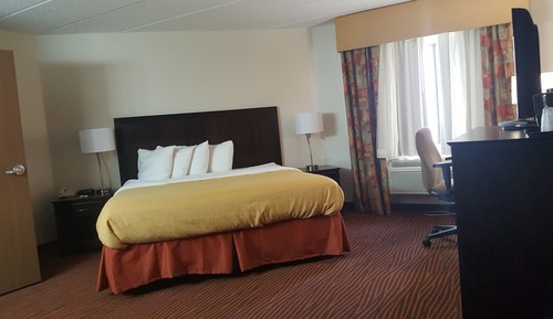 Superior Studio Suite, 1 King Bed, Non Smoking, Jetted Tub