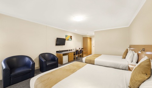 Twin Queen Room