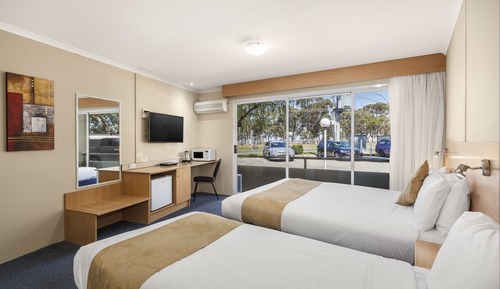 Standard Twin Room