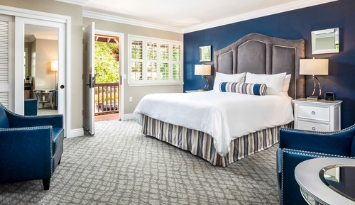 Standard Room, 1 King Bed