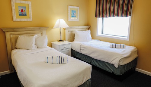 2 Queen Beds, 2-Bedroom Oceanfront Suite, Non-Smoking