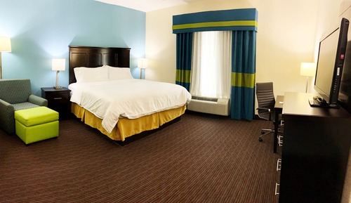 Suite, 1 King Bed, Jetted Tub