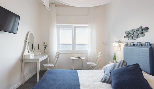 Deluxe Double or Twin Room, Sea View