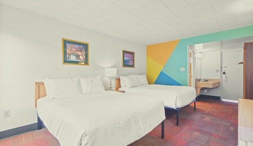 Signature Room, 2 Queen Beds