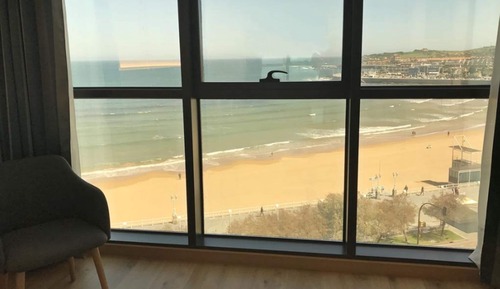 Superior Room, 1 King Bed, Beach View