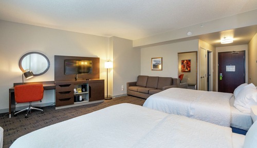 Deluxe Room, Multiple Beds, Refrigerator