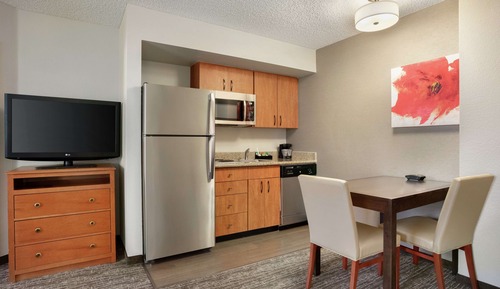 Two Bedroom Suite, Two Double and One Single Bed, Non-Smoking