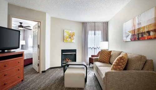 Suite, One King Bed, Non-Smoking