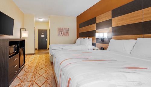 Standard Room, 2 Queen Beds, Non Smoking, Refrigerator & Microwave