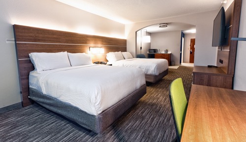 Suite, 2 Queen Beds