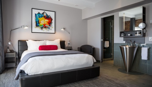 Signature Room