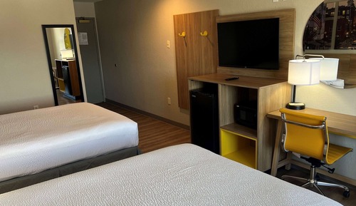 Standard Room, 2 Queen Beds