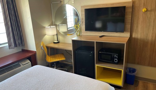 Room, 1 Queen Bed, Accessible, Non Smoking