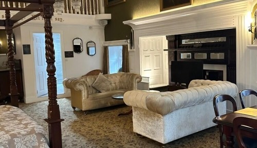 Presidential Suite, Ensuite, Garden View