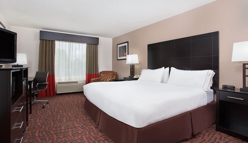Standard Room, 1 King Bed, Accessible (Comm)