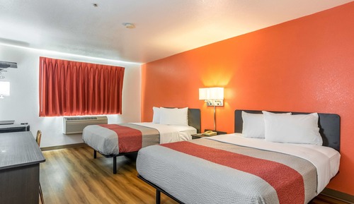 Standard Room, 2 Queen Beds, Non Smoking