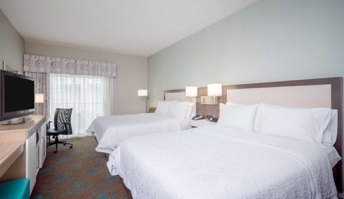 Room, 2 Queen Beds, Partial View