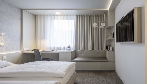 Business Double Room, Non Smoking, Aircondition