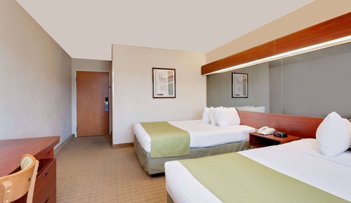 Room, 2 Queen Beds, Accessible, Non Smoking (Mobility/Hearing, Roll-In Shower)