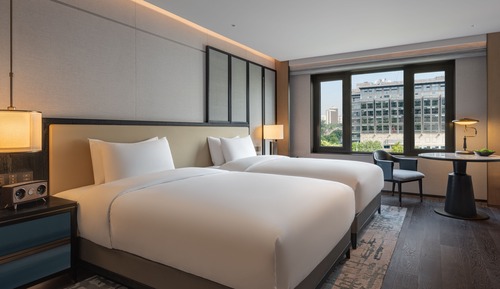 Empark Deluxe Twin Room