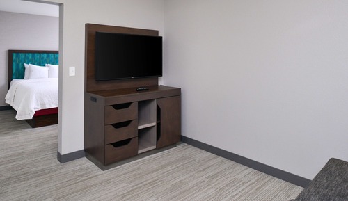 Family Room, 2 Queen Beds, Non Smoking