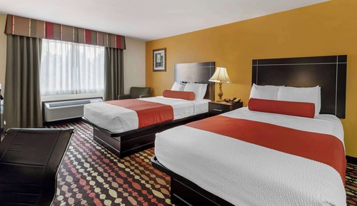 Standard Room, 2 Queen Beds, Non Smoking, Refrigerator & Microwave (Pet Friendly)