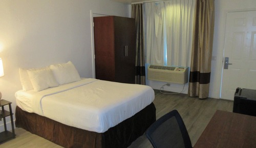 Room, 1 Queen Bed, Accessible, Non Smoking