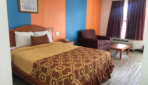 Room, 1 Queen Bed, Non Smoking