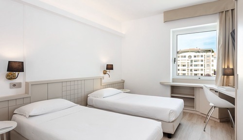 Standard Room, 2 Twin Beds