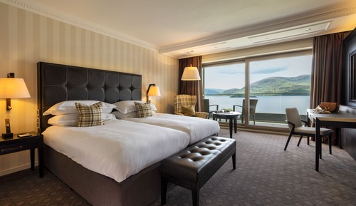 Deluxe Lakeview Twin Room