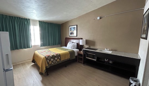 Standard Single Room, 1 Queen Bed, Non Smoking