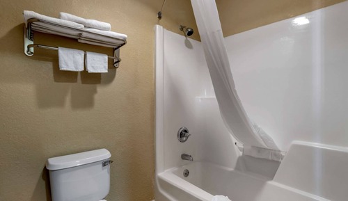 Standard Room, 2 Queen Beds, Non Smoking (First Floor)